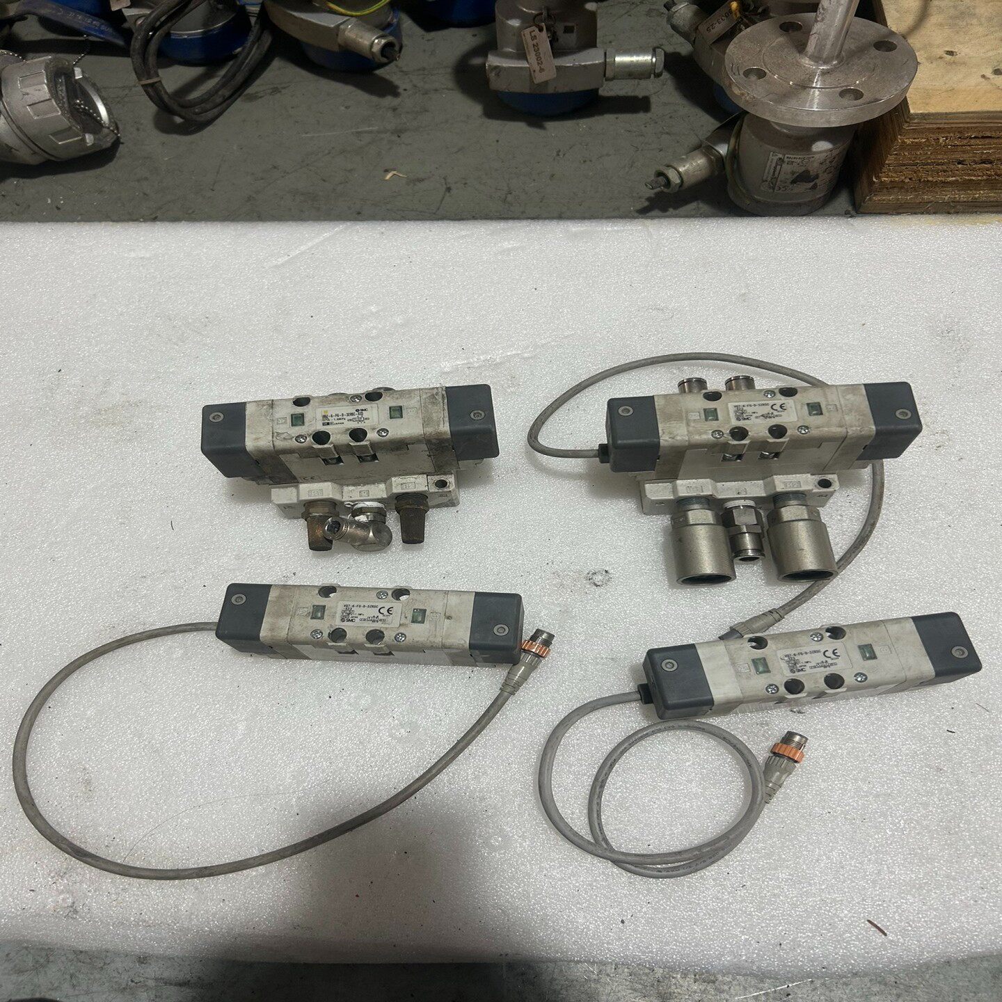 SMC电磁阀VQ7-6-FG-D-3ZRSC-X23拆机件