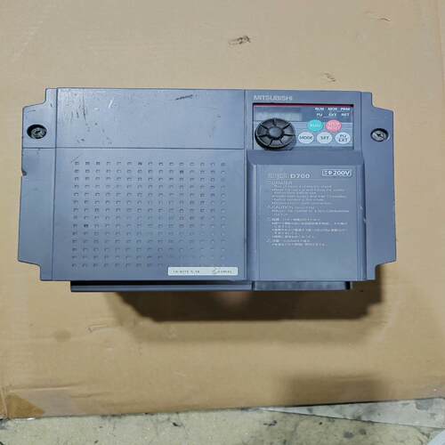 变频器5.5KW，220V，FR-D720-5.5K，原~询价