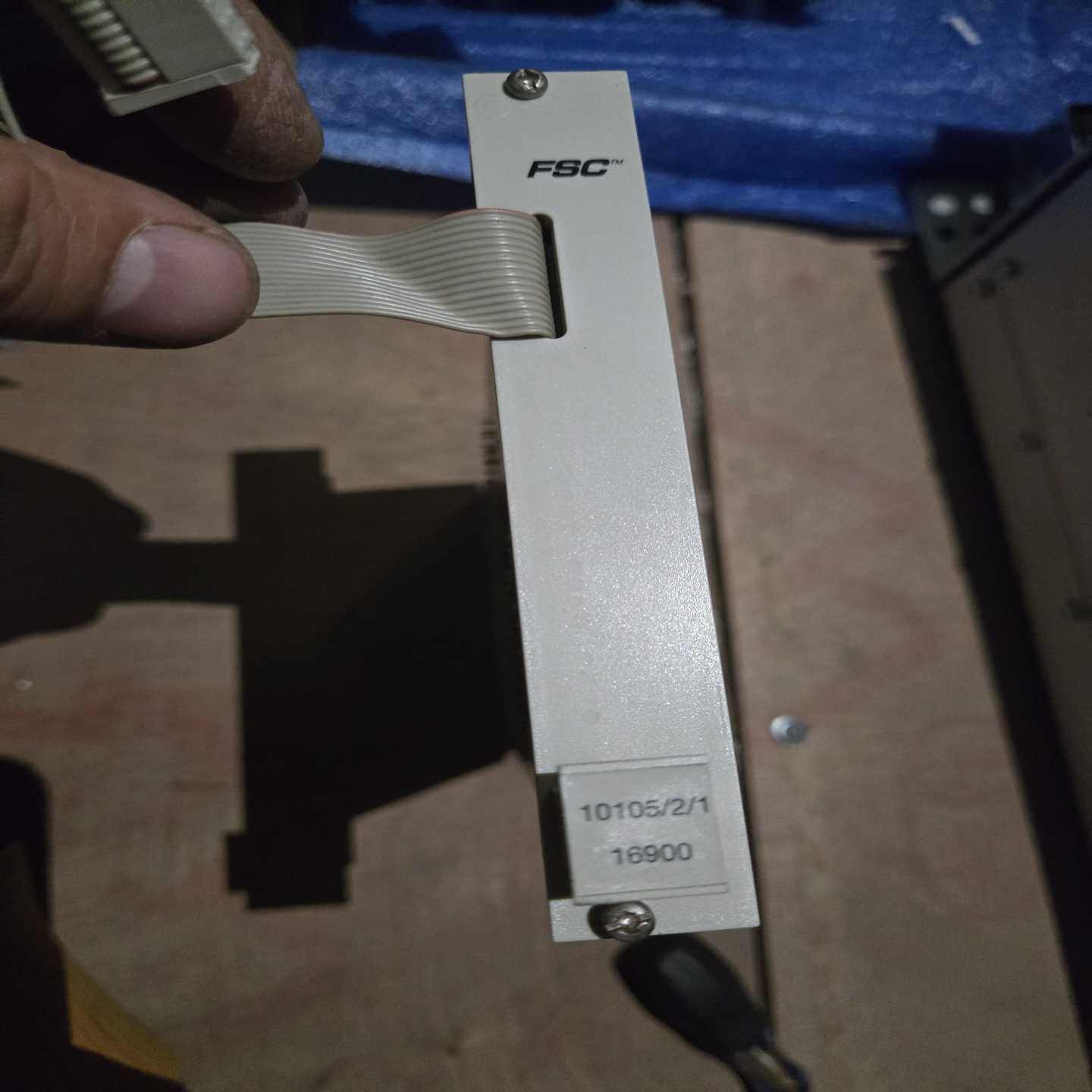 (询价)10105/2/1，16900，卡件，功能，成色