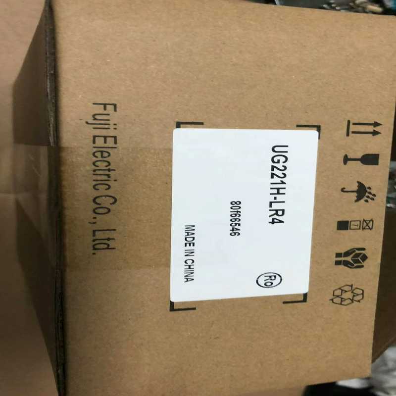 富士触摸屏UG221H-LR4包好（耶耶电子）