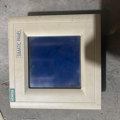 触摸屏6AV6  545-0BA15-2AX0（基数电子）