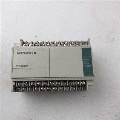 议~三菱模块FX1S-30MT-001      (T55)