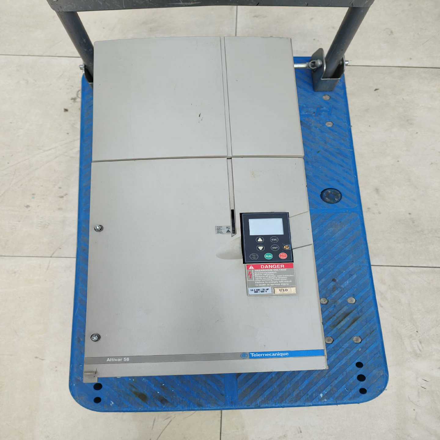 ATV58HD28N418.5KW变频器功能可询价