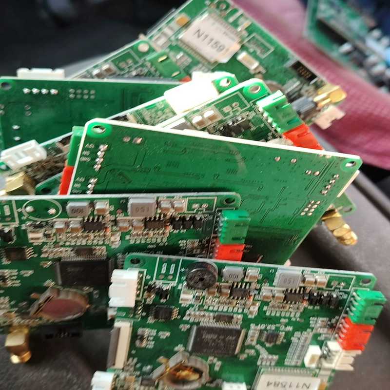 STM32F103 VCT6，有8块，芯片带板，成色如图所示~询价