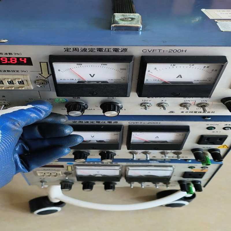 议价CVFT1-200H定周波定电压电源，实物图拍摄。询价拍