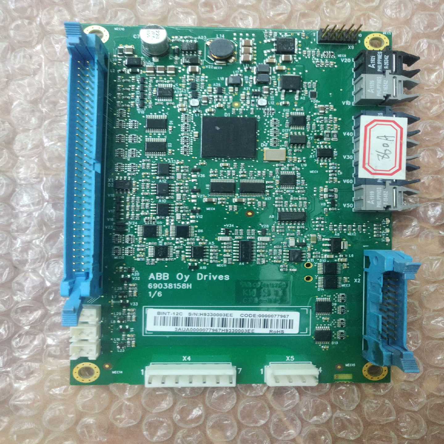 变频器ACS880多传动光纤功率板BINT-12C需询价