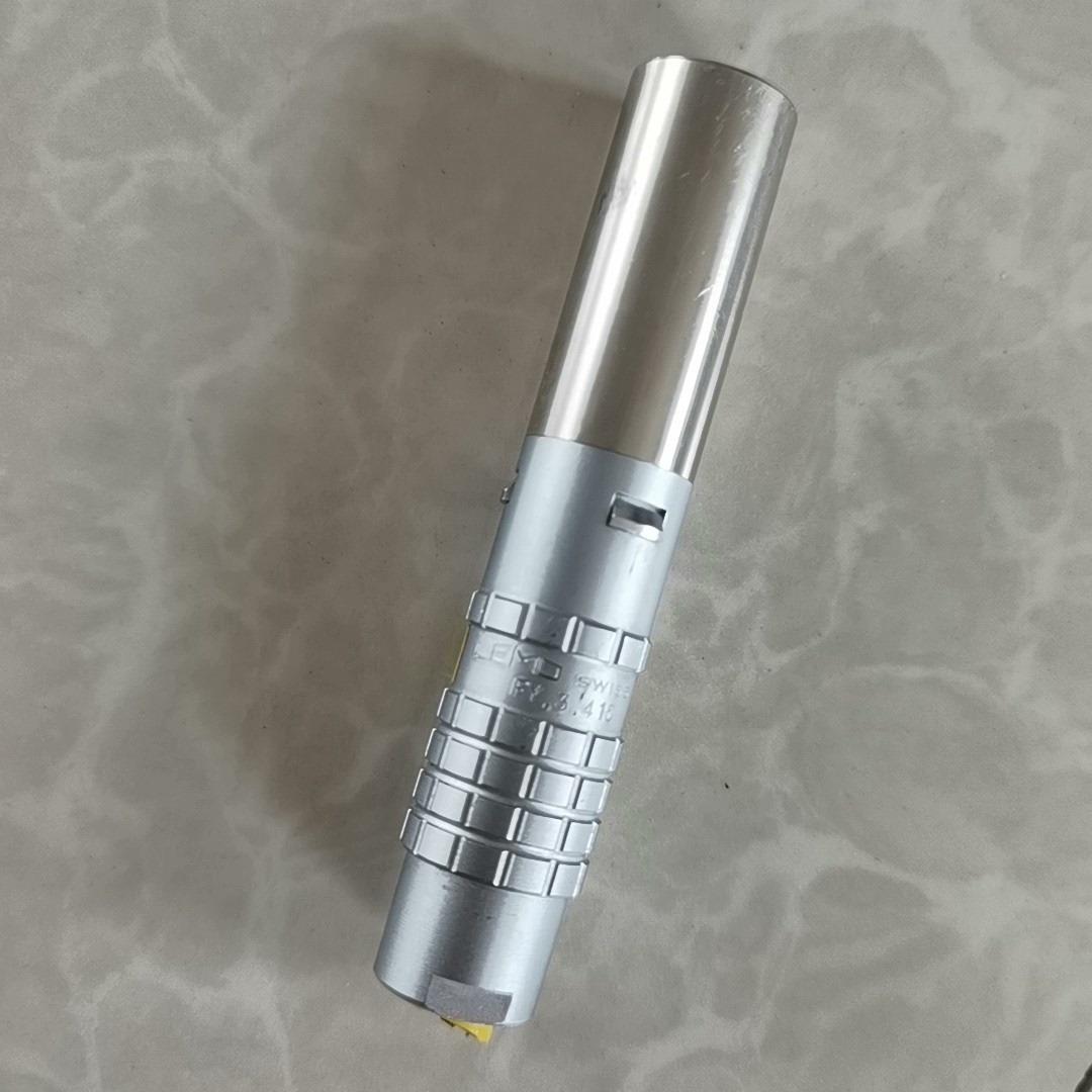 议~雷墨，LEMD，FY·3·415，设备高压线镀金接头。