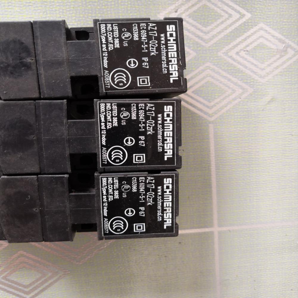 施迈赛安全门开关AZ17-02ZRK