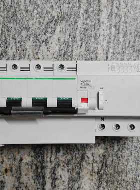 施耐德大功率4P空开漏电保护器开关C120H C80.0.0