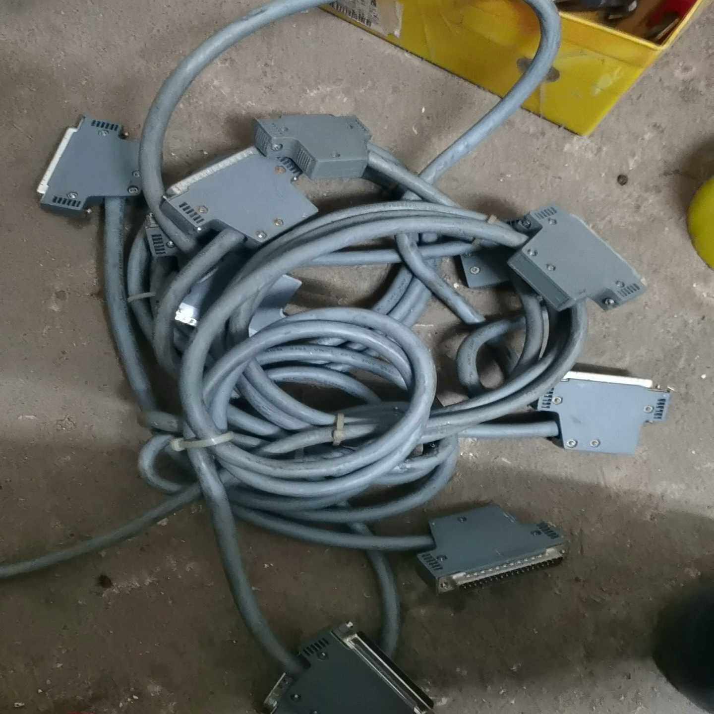 【星慕电子】泓格板卡连接线37孔8根