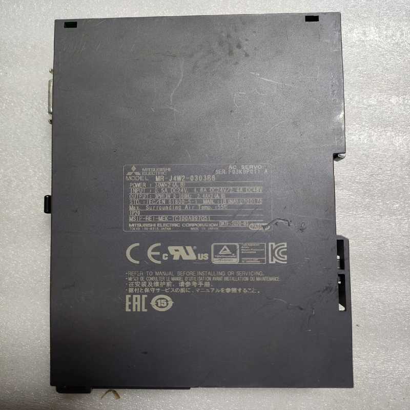 三菱MR-J4W2-0303B6有划痕（基数电子）