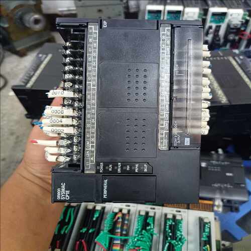 询价~PLC，CP1E-E40DR-A，成色新，功能