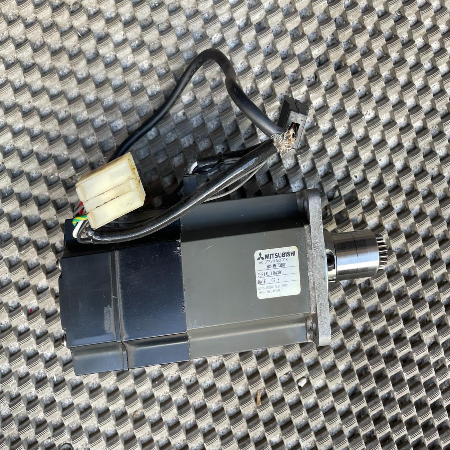 议价HC-MF73BG1 三菱伺服电机，包功能好，到手可试，功能