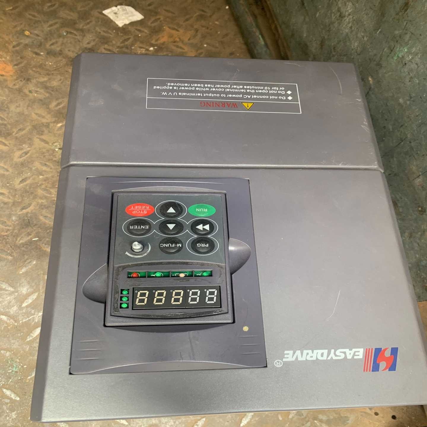 深圳市易驱电器，变頻器，ED3500-4T0150FP10，询价