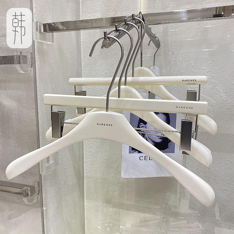服装店奶白色女装衣架榉木米白衣挂女装实木衣撑高档防滑裤夹定制