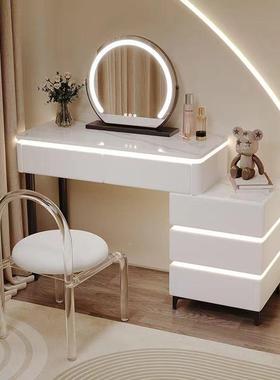 卧室梳妆台全木板梳岩妆台台岩版智能灯带6抽梳80147妆温实馨梳妆
