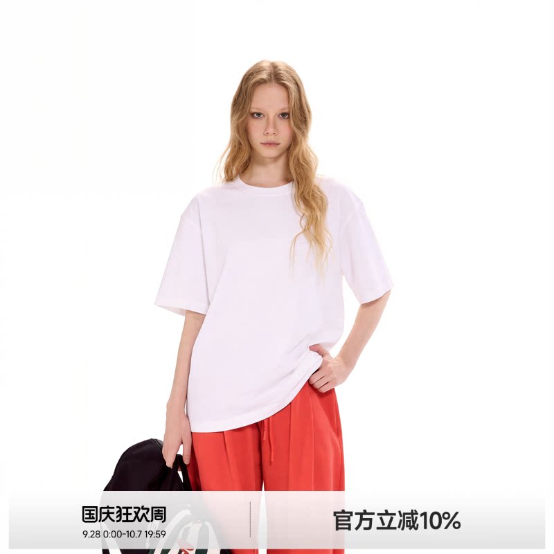 基础款圆领纯色短袖女图片