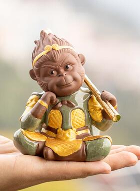 意猴子12156孙悟空汽车摆件创网红车用载齐大圣个性车内中天控台