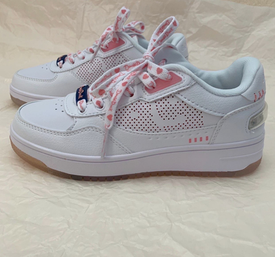 李宁休闲板鞋女士联名系列经典小白鞋低帮运动鞋AGCR204