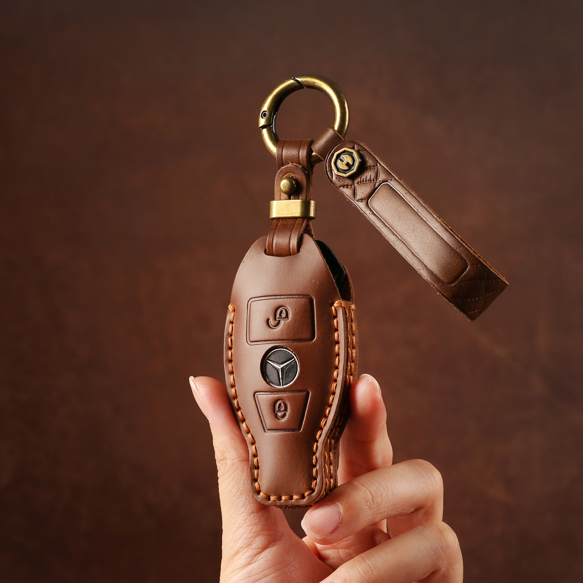 双缝线手工真皮奔驰车钥匙保护套