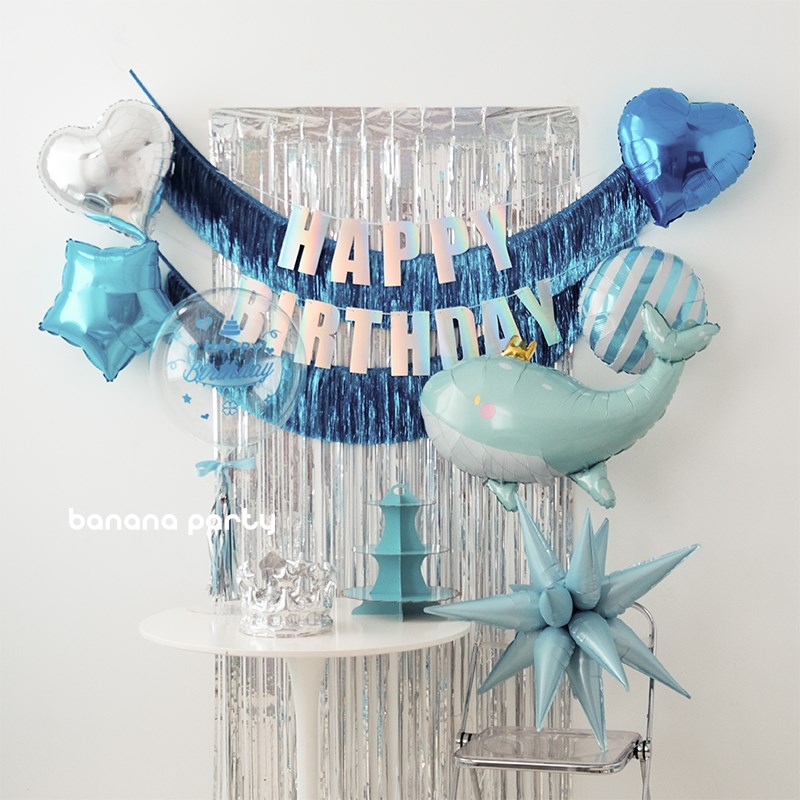 男孩宝宝生日餐椅k拉旗流苏雨丝帘飘空小鲸鱼爱心星星气球聚会布