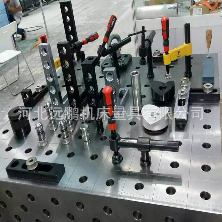 三维柔性焊接平台工装夹具紧压件定位销 三维柔性焊接平台压紧器