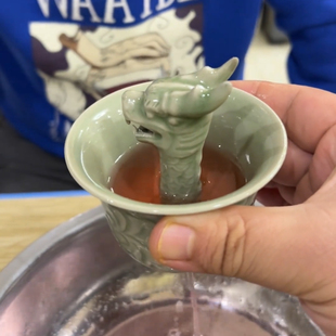 戒盈杯小众新款贪心杯龙头杯公道杯九龙倒流壶穿过趣味杯子倒装壶