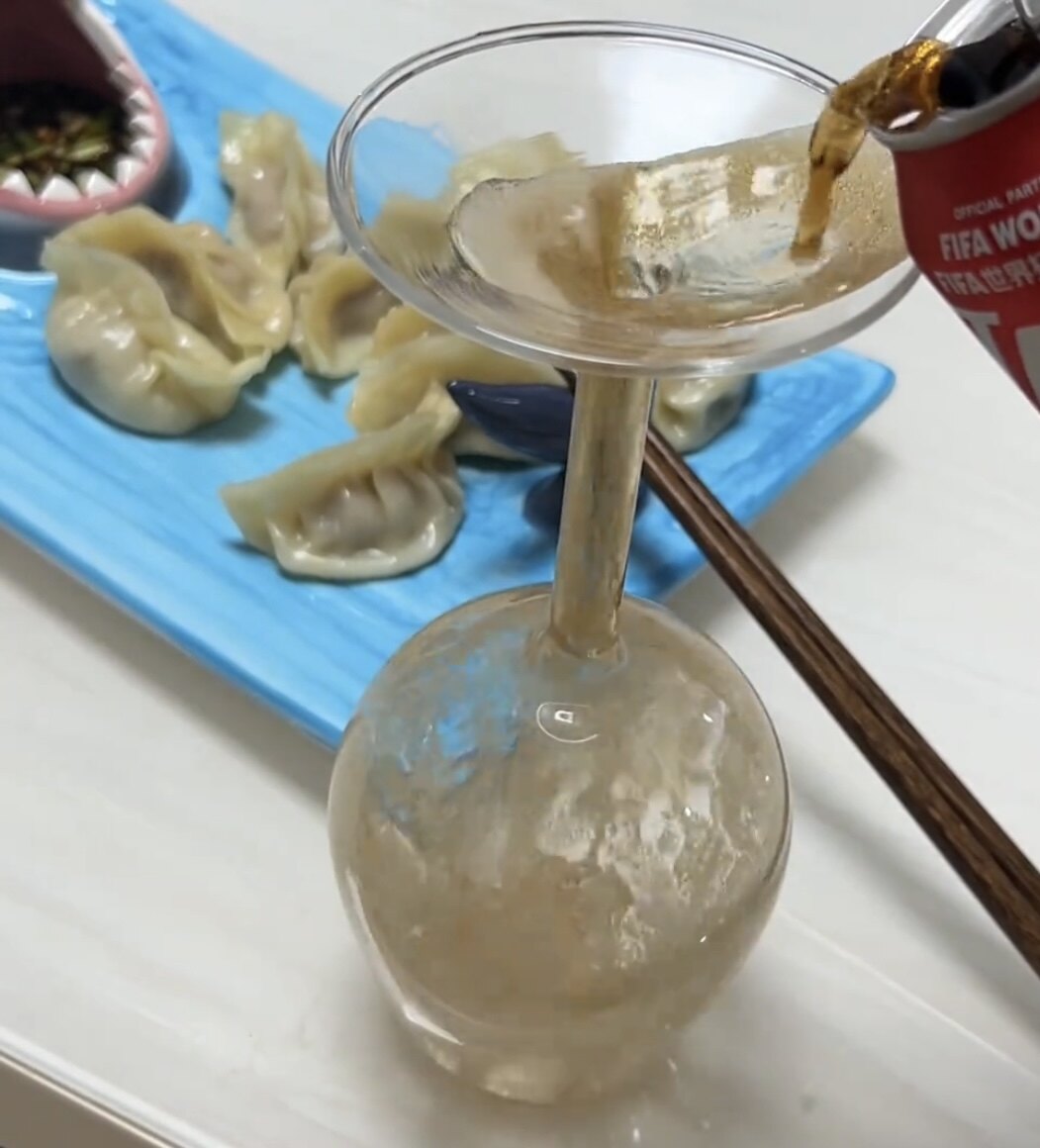 创意红酒醒酒器耐热玻璃香槟杯倒立高脚杯欧式u型高脚杯