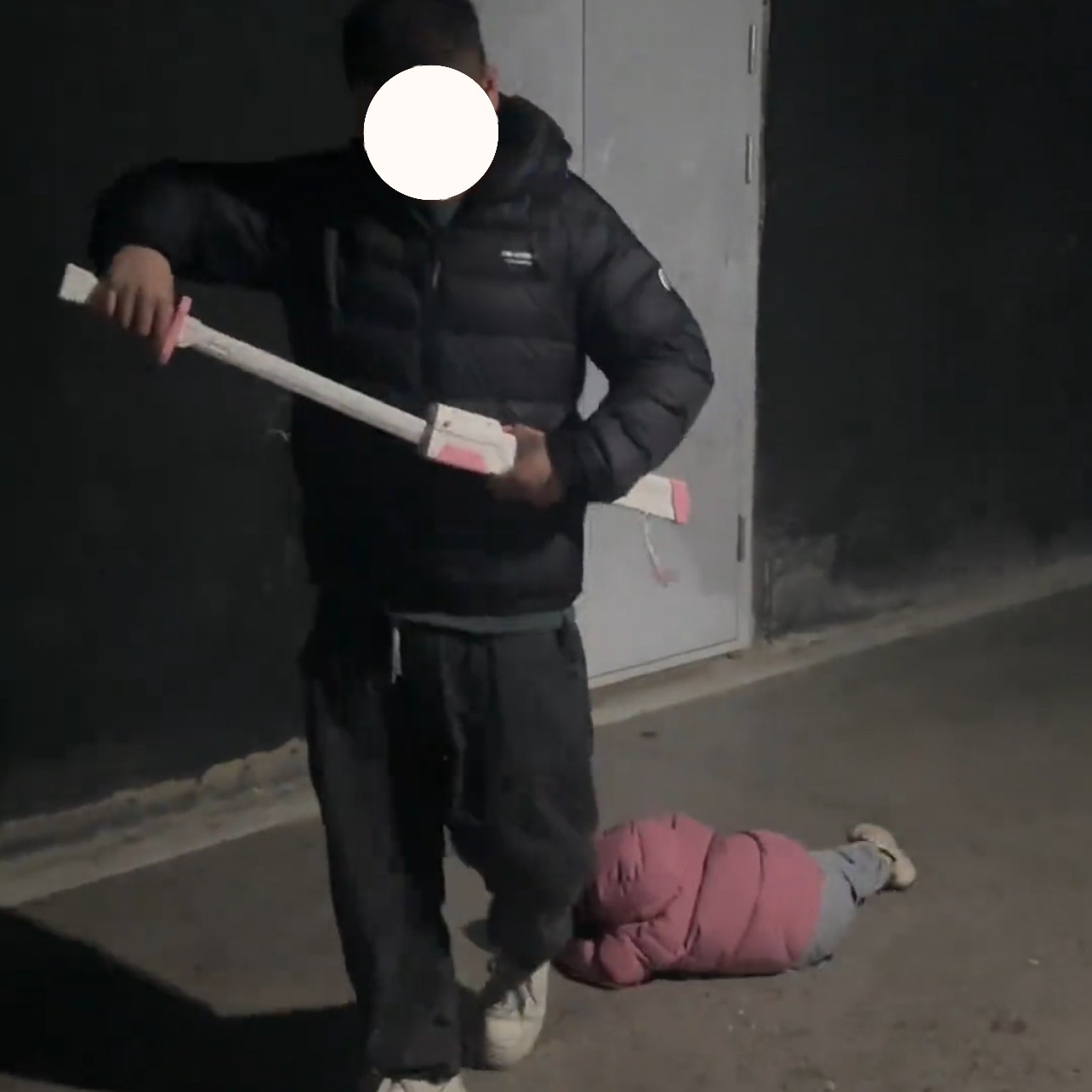 火花石喷雾激光剑儿童帅气炫酷战刃男孩玩具粉色七彩儿童节礼物