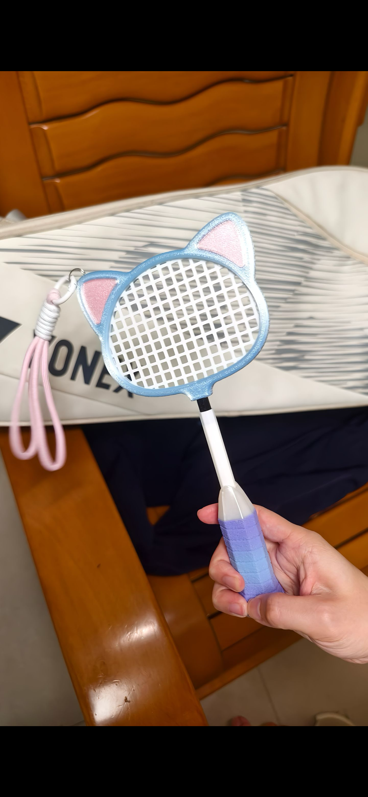 送闺蜜2026猫耳礼物球搭子生日纪念品迷你伸缩小羽毛球拍可爱造型