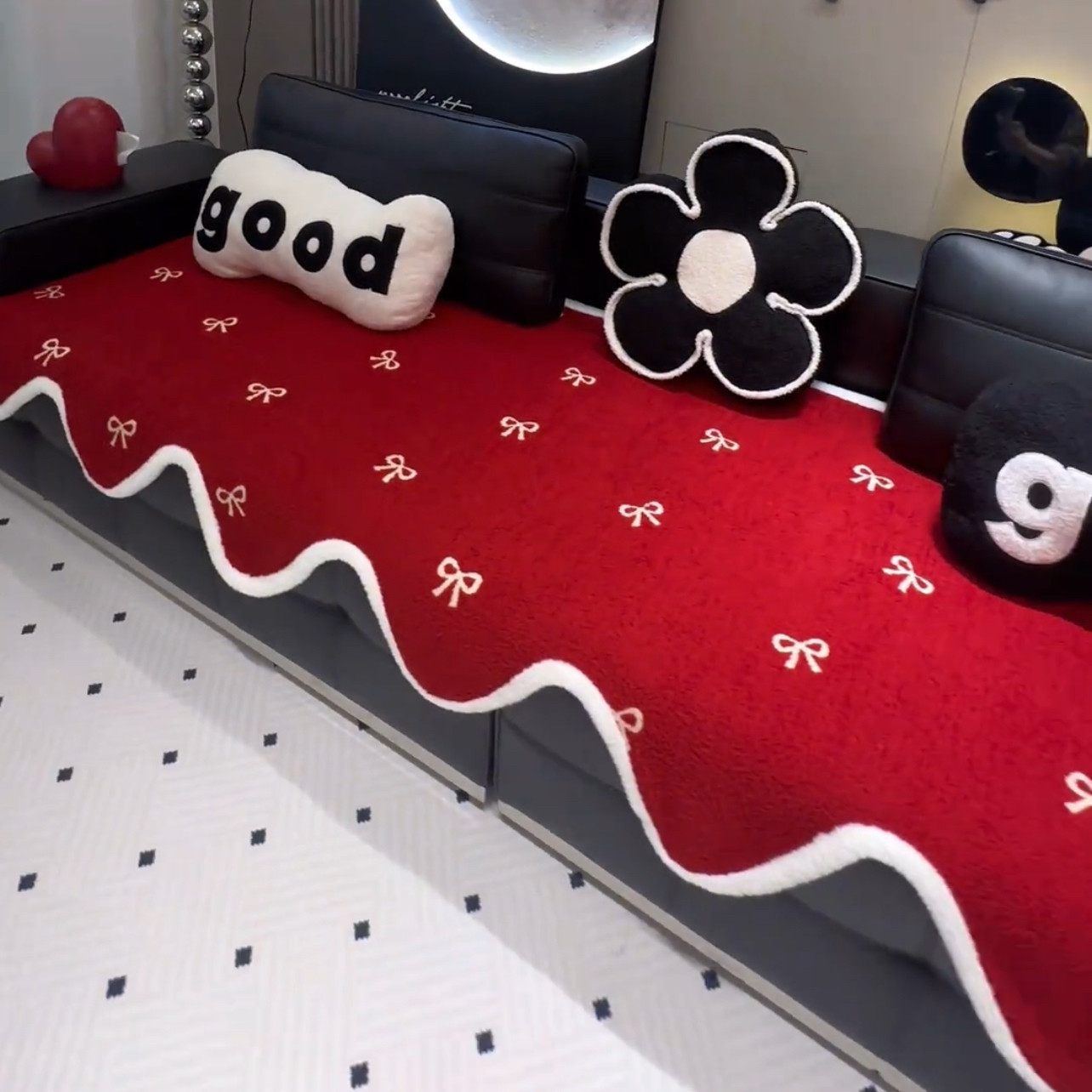 高级感轻奢结婚沙发坐垫盖布红色蝴蝶结沙发垫2025新款新年氛围