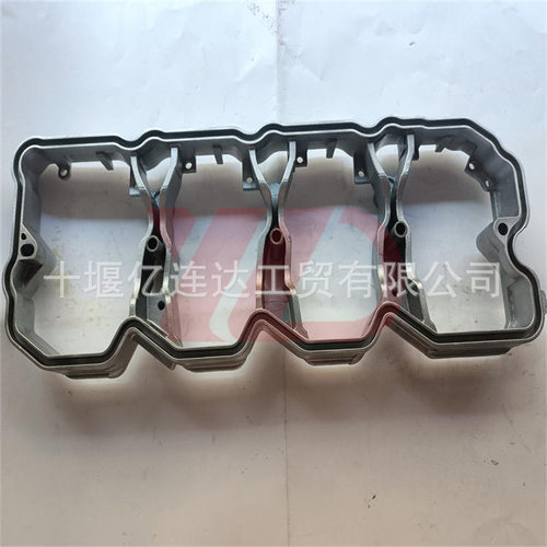 厂家直销4938660康明斯ISDE四缸发动机摇臂室C4938660/4938660