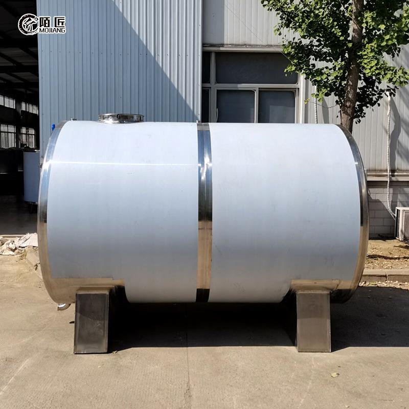 陌匠 工业用双层不锈钢保温储罐 卧式立式储存罐 密封性好