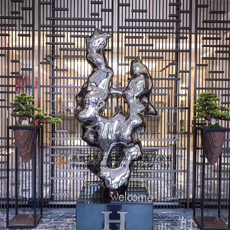 大型不锈钢雕塑定制玻p璃钢雕塑户外商场网红卡通人物源头厂家定