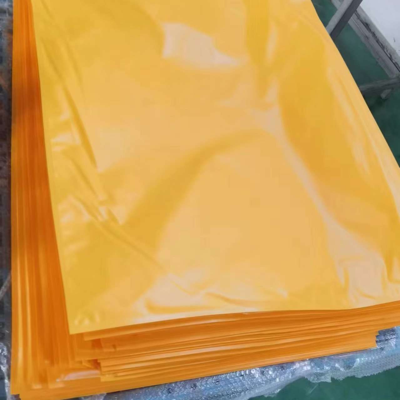 绝缘毯橡胶板供应工业防滑橡胶垫配电房高压绝缘垫三色绝缘橡胶垫