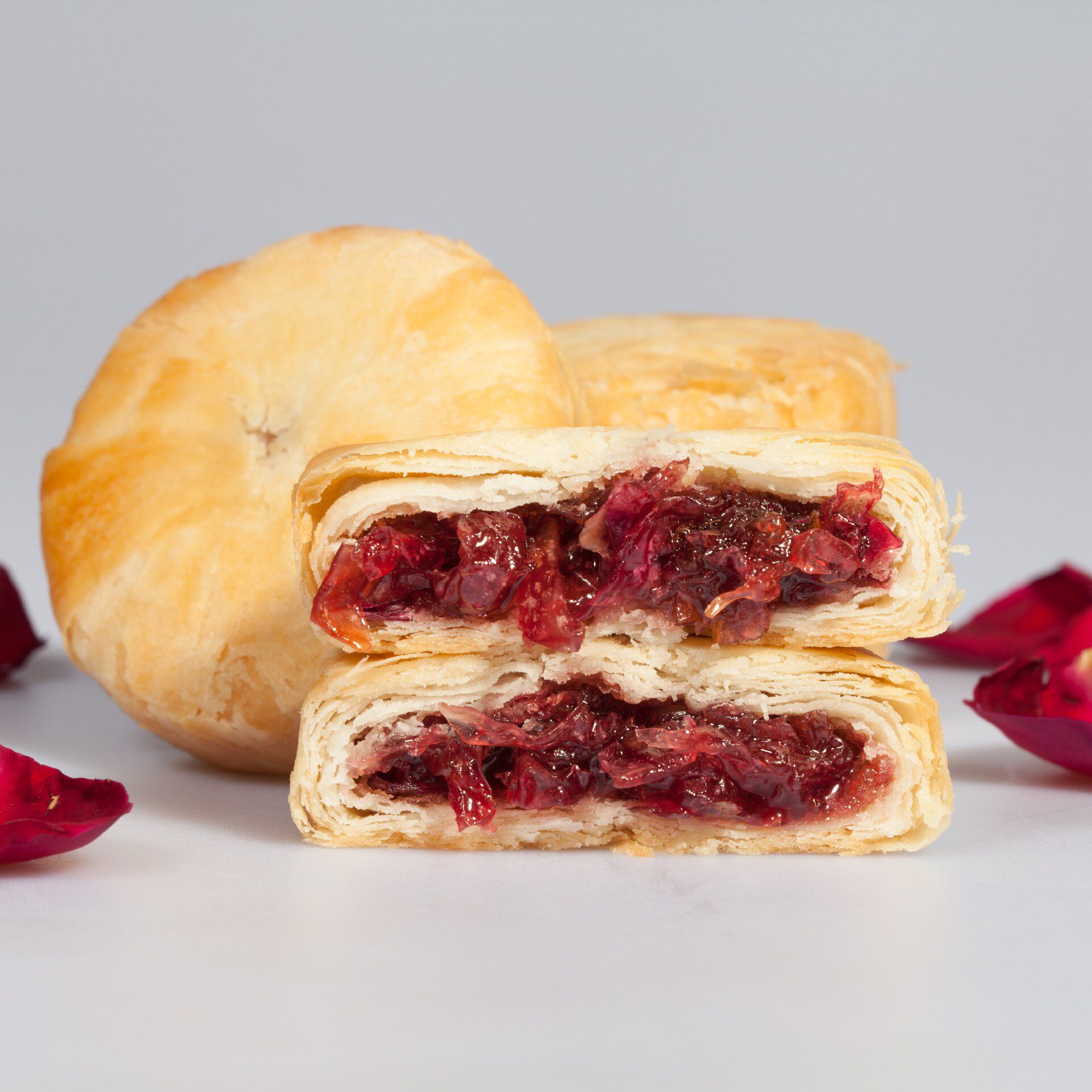 云南特产玫瑰鲜花饼 传统糕点心批发团购鲜花饼月饼酥饼办公零食