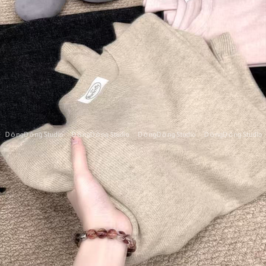 特！售完无补！蜜熊无缝一体圆领套头纯色宽松长袖针织打底衫 698