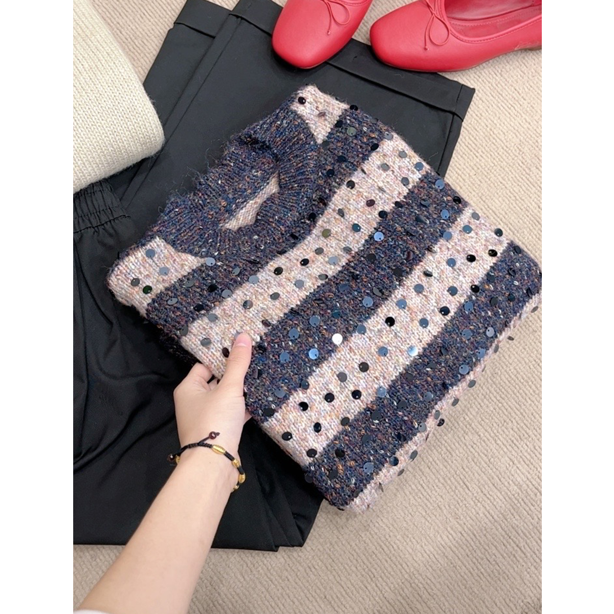 【幻彩亮片条纹】圆领幻彩纱亮片套头针织衫毛衣外搭 HZ-020(清）