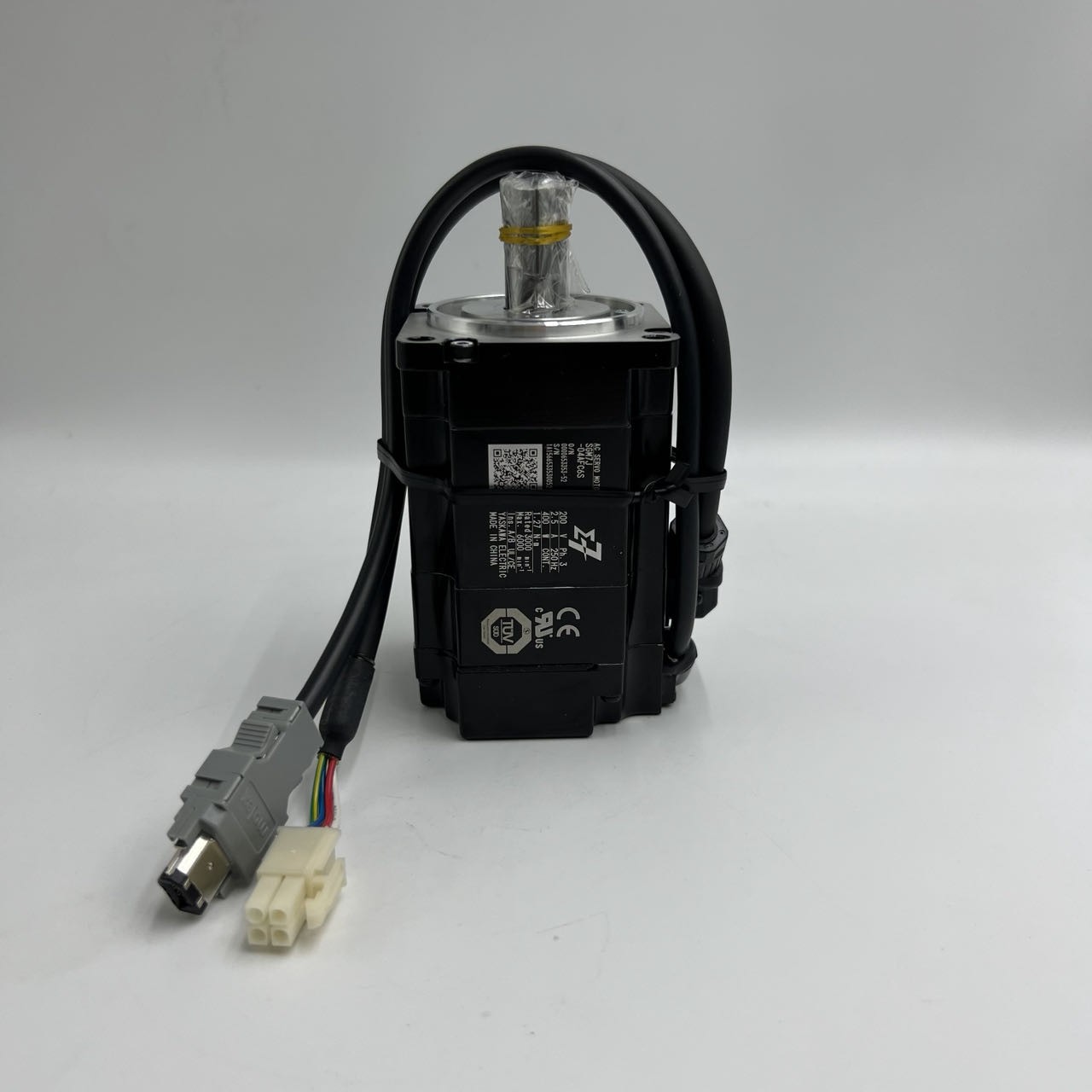 SGM7J-04/08AF7C6S/04/08AFC6E安川伺服电机AFD21/41/61/7A/7G/7W