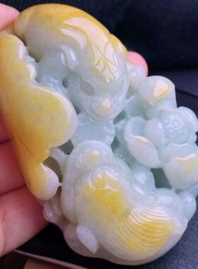 缅甸天然翡翠a货冰黄翡金蟾手玩件小摆件swj卡86.1-59.3-26.5mm