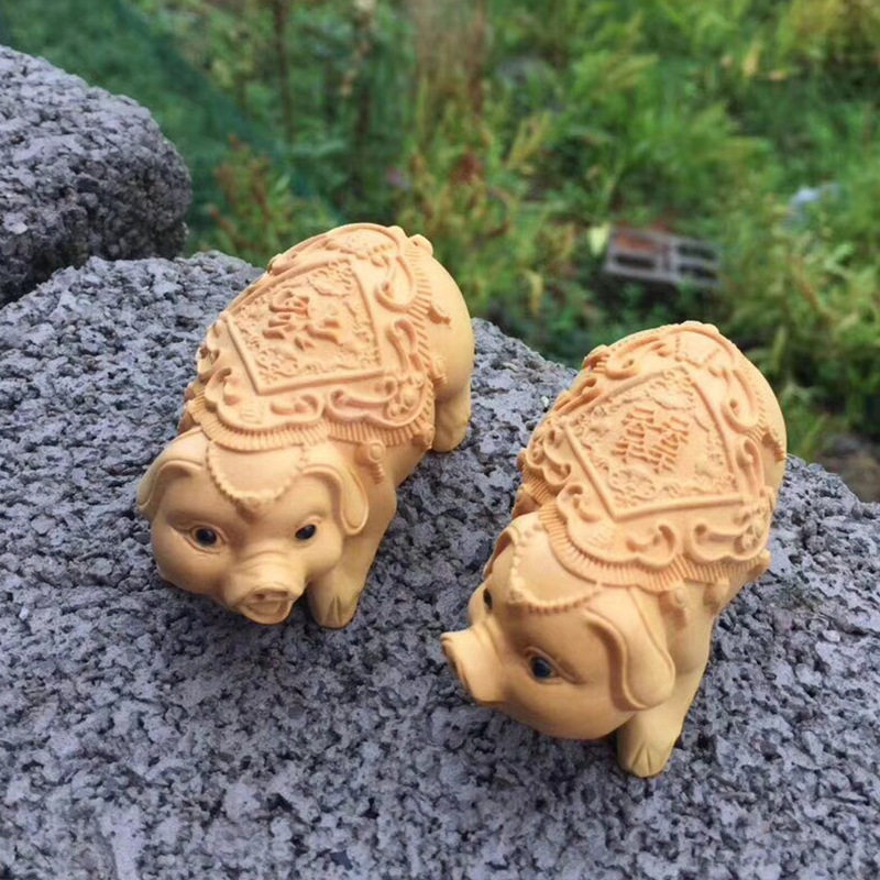 大叶黄杨木福喜猪木雕摆饰家居客厅摆饰摆件工艺品厂家供应