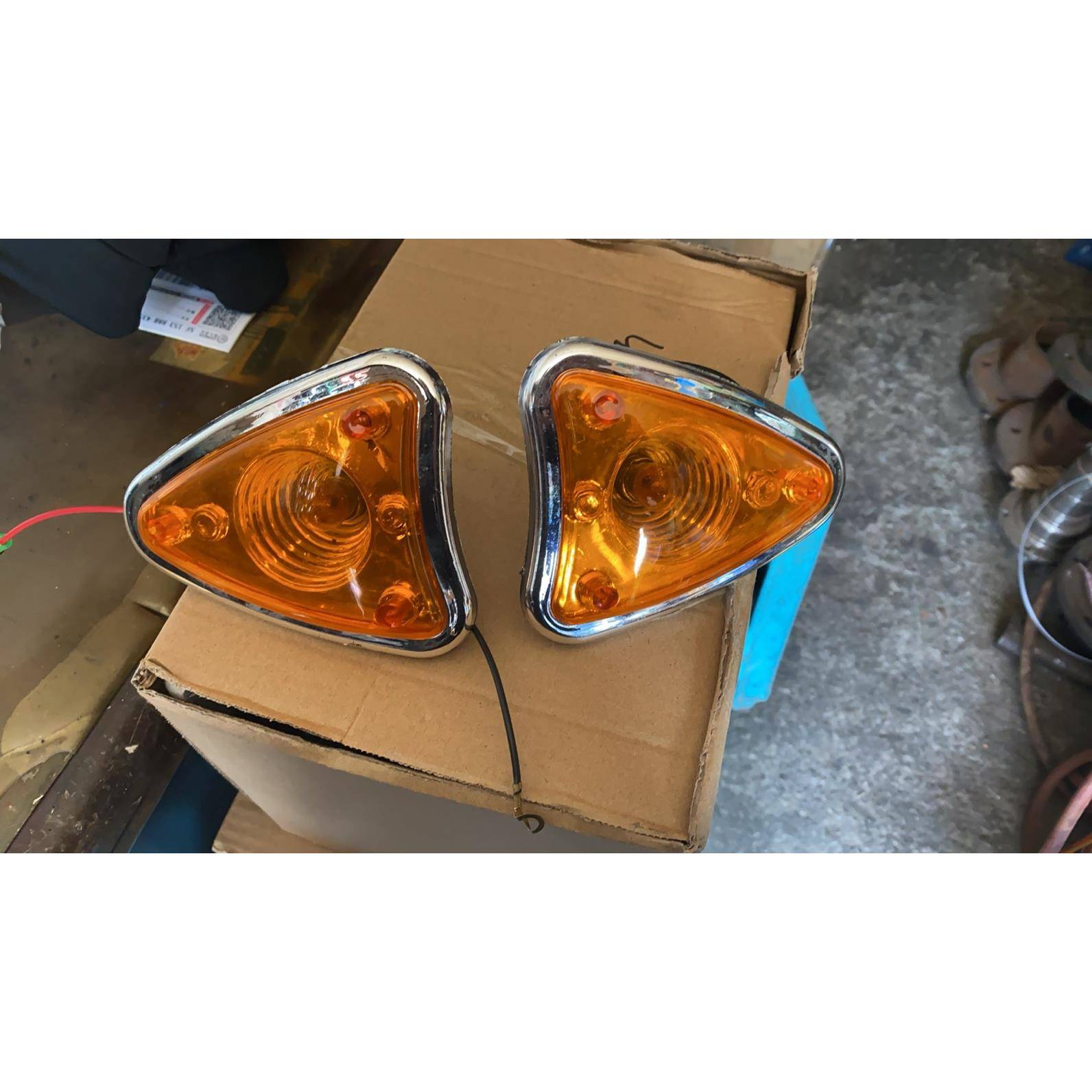 变形拖拉机润发金沙金鹿转向灯方灯配件24V拍下发一对