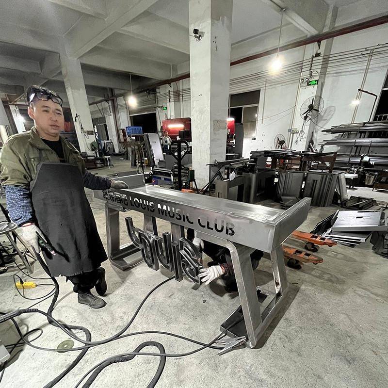 需定制电音酒吧dj台包厢发光打碟机音响桌架子调音台派对ktv夜店