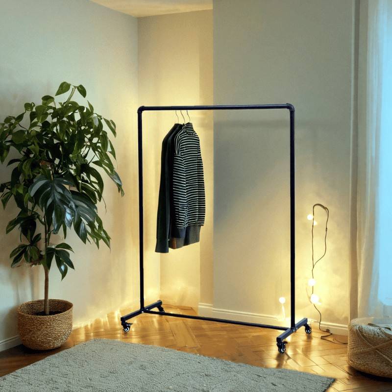 需定制直销服装店带轮水管铁艺展示架落地式挂衣架简易单杆家用晾