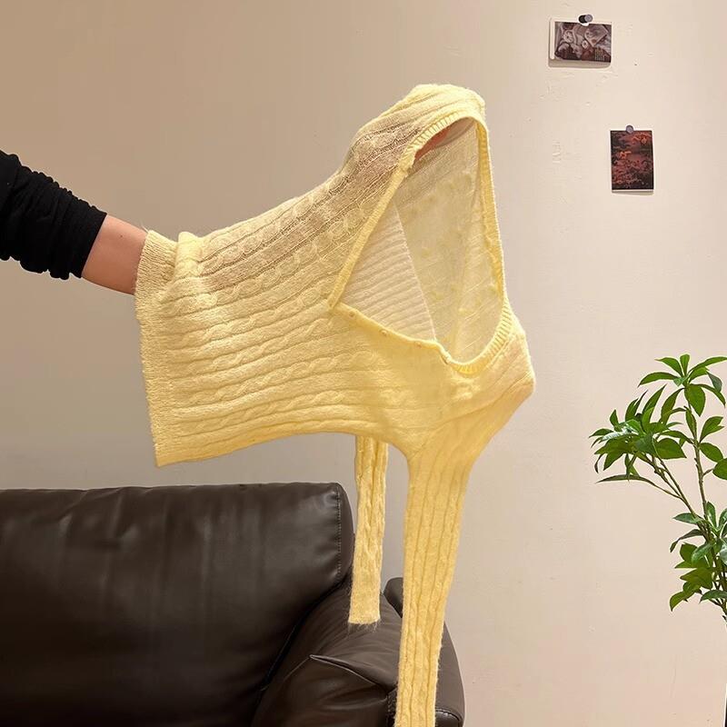 黄色假两件麻花V领微透针织衫女春季修身显瘦设计感纯欲套头上衣