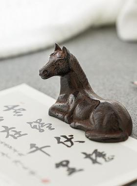 骥马伏枥 南部铁器生肖马年日本进口铸铁笔架书房书画文镇纸摆件