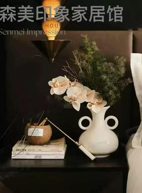 现代简约样板间卧室床头柜花瓶烛台组合装饰品摆件家居软装搭配