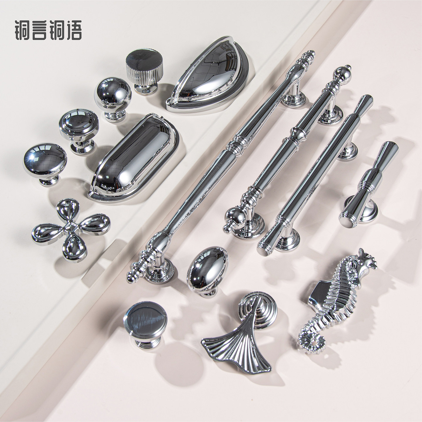 铜言铜语柜门法式电镀黄铜拉手图片