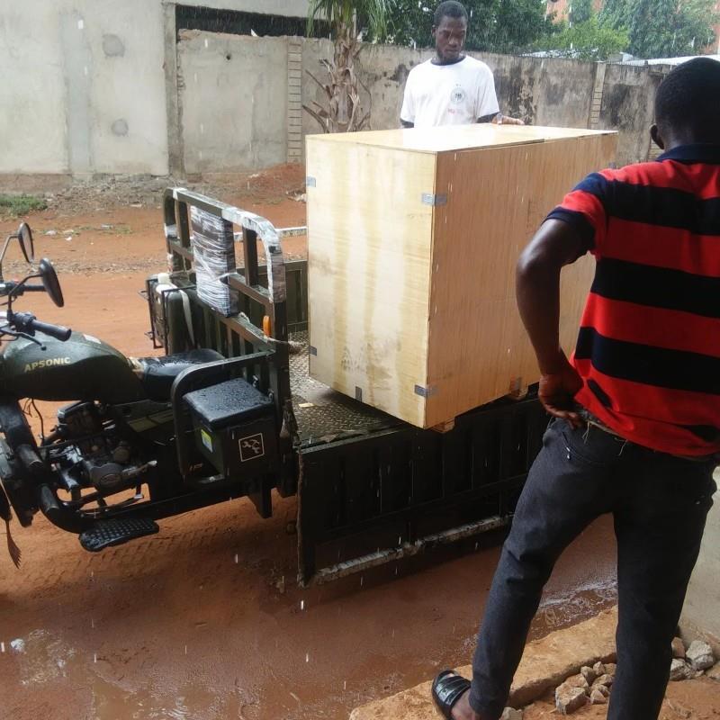 9FC360系列齿盘粉碎机 齿爪式木薯玉米打粉机 多功能磨粉机送筛网