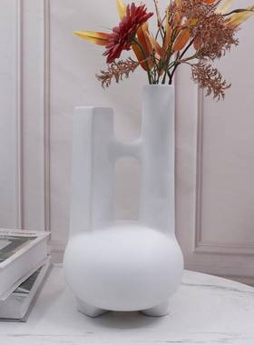 现代简装约样板房花客极简1黑白器软摆件厅餐桌建筑创意花瓶装饰